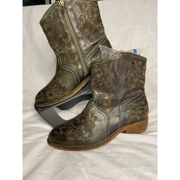 TAOS Women’s Brown Leather Embroidered privilege EU 38 Western Boots - Picture 2 of 10